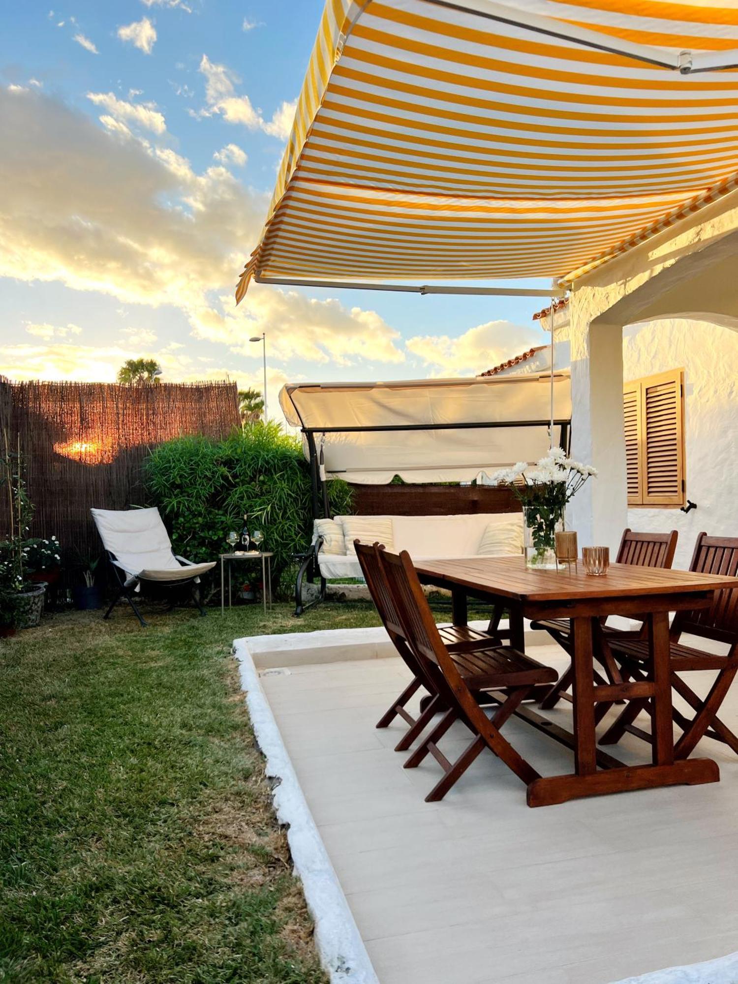Buzzstays: 1-Bed Bungalow, Garden, Near Yumbo & Beach Maspalomas  Ngoại thất bức ảnh